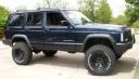 3.5in Tuff and 1.5in spacer shackle lift on 31x10.5x15 on15x8 cragars.jpg